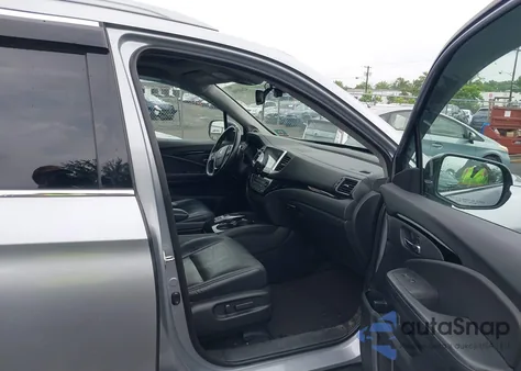 2017 Honda Pilot Elite из США, поврежденный, VIN 5FNYF6H01HB087204